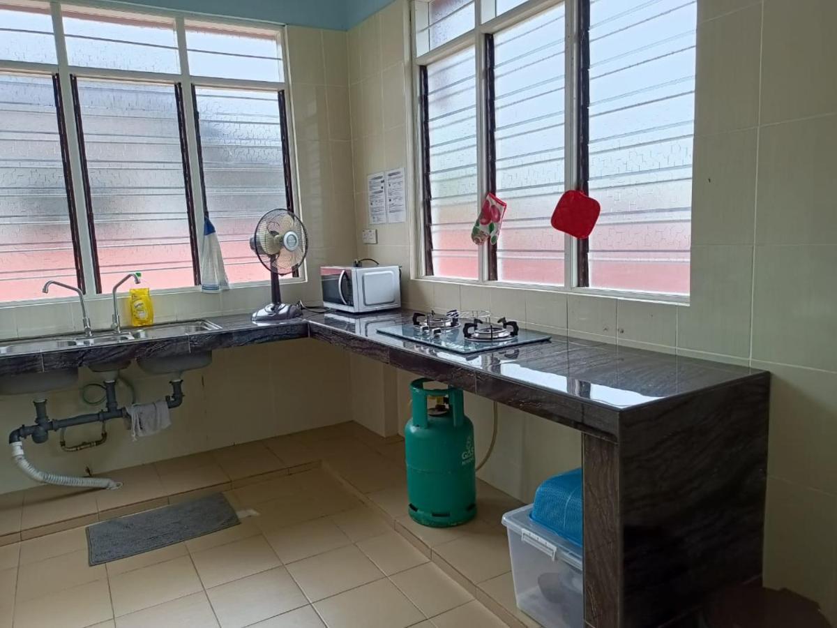 Bj Villa Homestay Kuala Terengganu Exterior foto