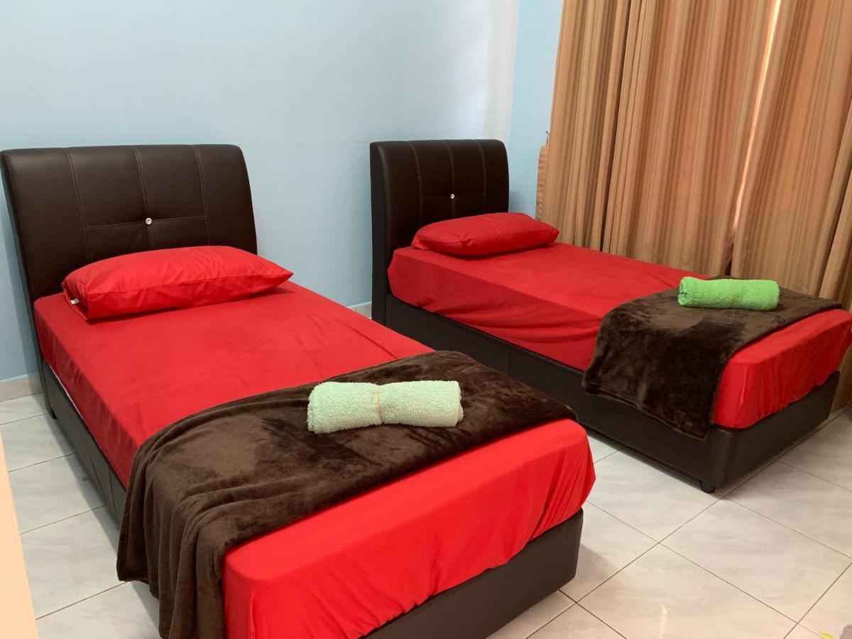 Bj Villa Homestay Kuala Terengganu Exterior foto